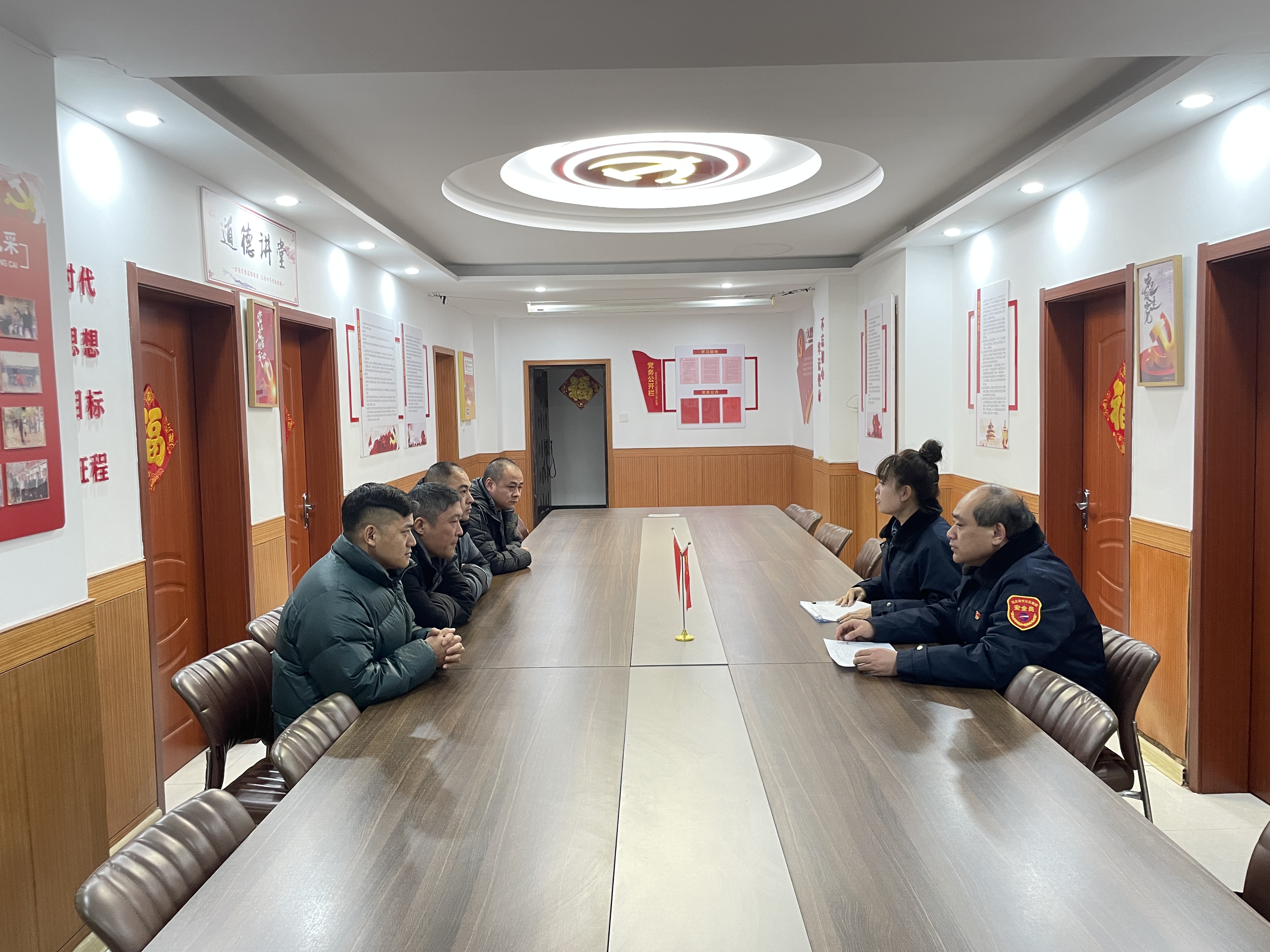 公交集團公交事業(yè)一部開展新進(jìn)駕駛員崗前安全教育培訓(xùn)