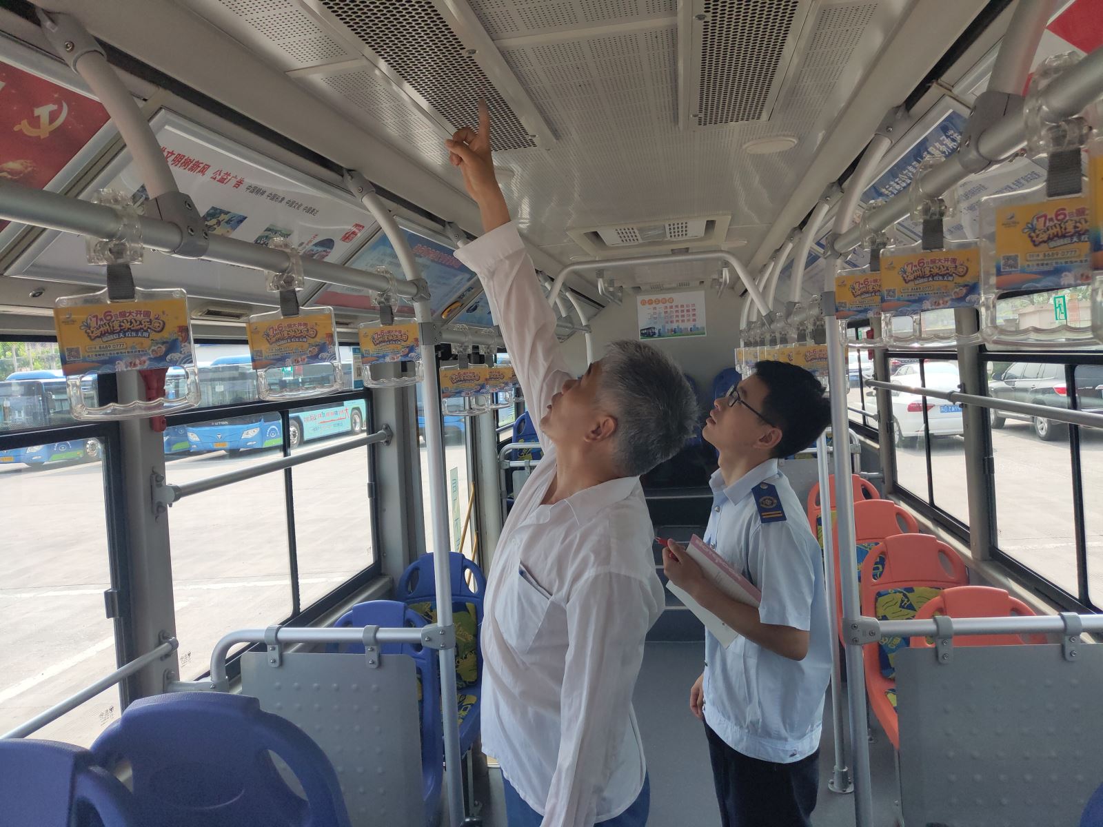 公交集團機務技術(shù)事業(yè)部對各運營事業(yè)部開展車輛技術(shù)狀況檢查工作