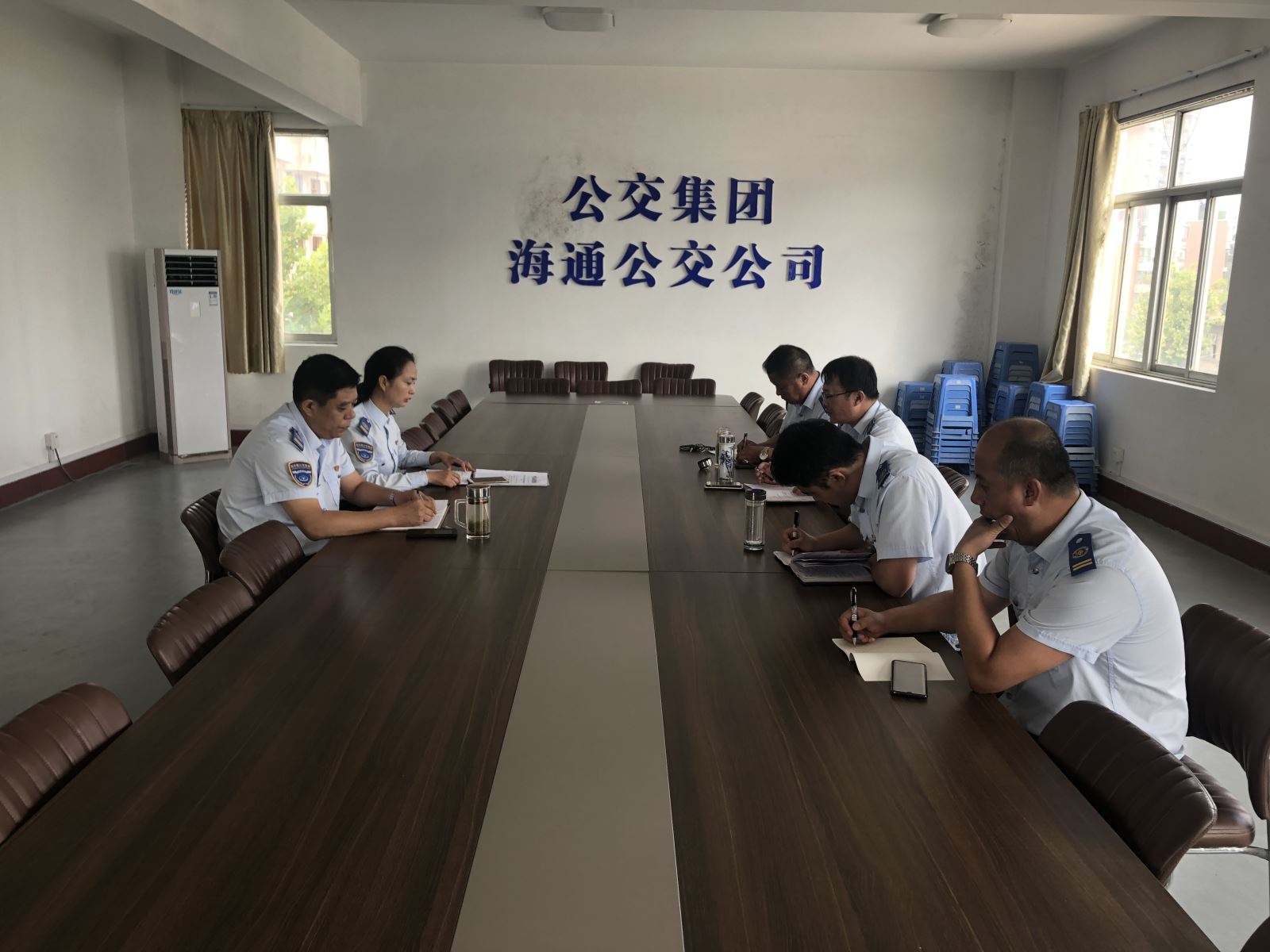 公交集團(tuán)公交事業(yè)一部召開黨建學(xué)習(xí)會(huì)議