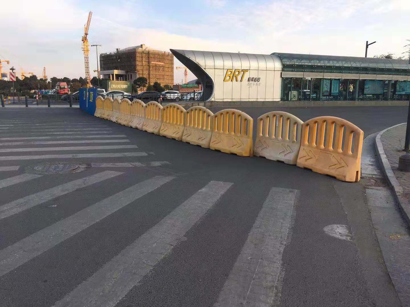 即日起，公交37路、游5路、113路、901路線臨時調(diào)整