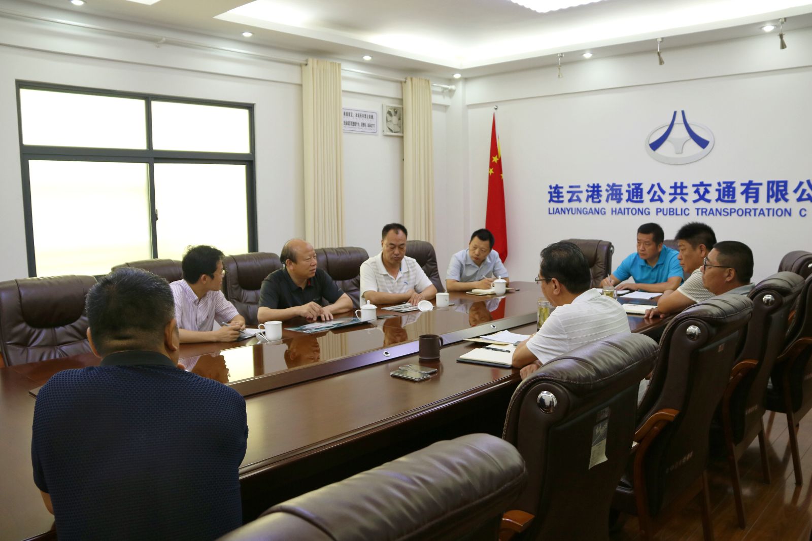 市機關事務管理局領導蒞臨海通公交公司調(diào)研考察