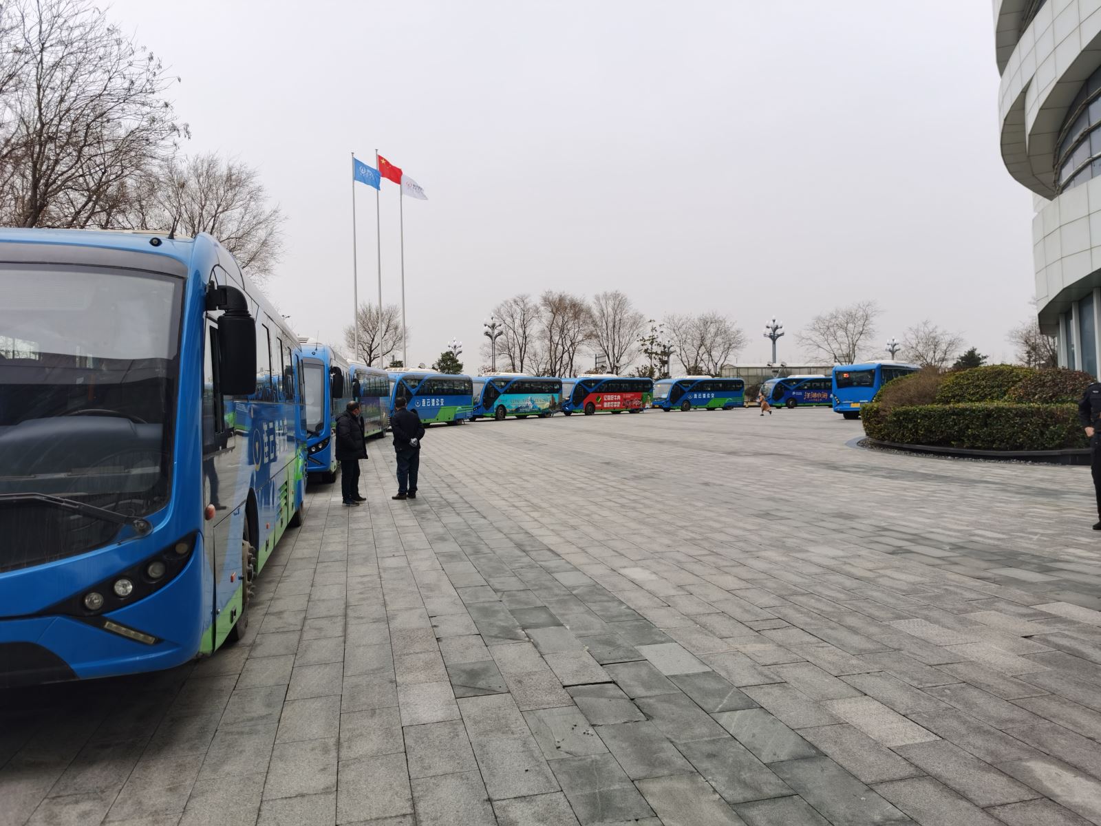 公交集團經營發(fā)展事業(yè)部圓滿完成徐圩管委會定制公交業(yè)務