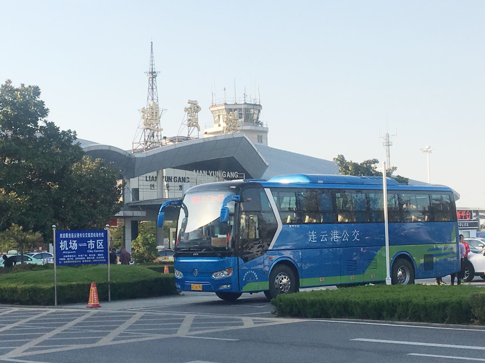 趕快看過來~港城最新機(jī)場(chǎng)大巴出行攻略出爐！