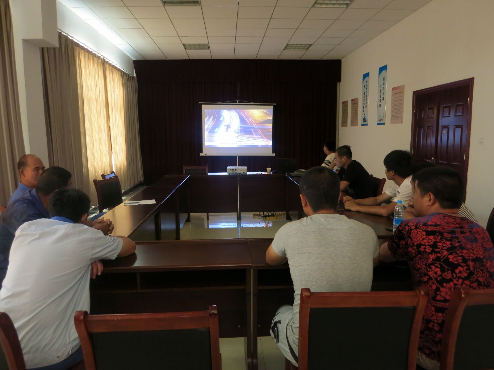 公交大浦廠、維修公司共同開(kāi)展專題培訓(xùn)活動(dòng)